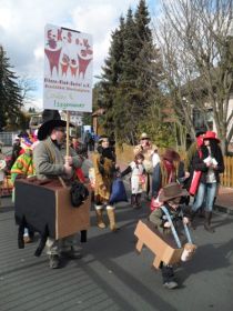 Fotoalbum_Faschingsumzug_2012_2.JPG