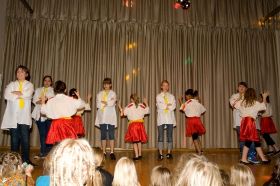 2011-11_19­_DS-Freundschaftstanzen_DancingKids1.jpg