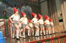 2015-02_DWK_SchneewittchenMix_Rosenmontag_2.JPG