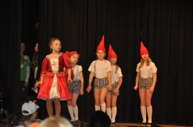2015-03_DWK_SchneewittchenMix_Showtanzwettberb-Nidderau_10.JPG